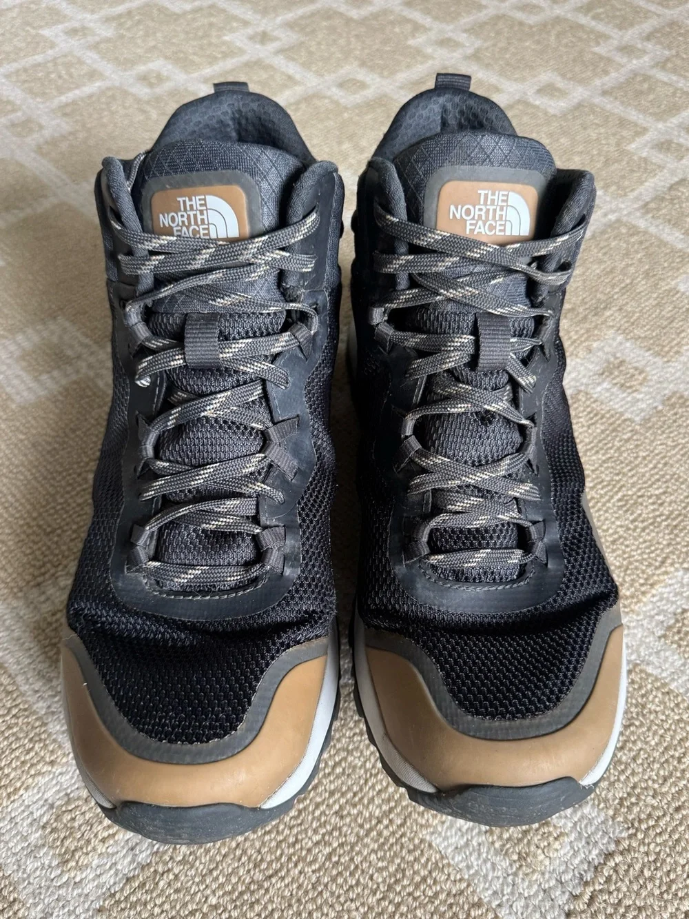 The North Face Activist Mid FUTURELIGHT Hiking Boots Outdoor Gray Khaki 10.5
